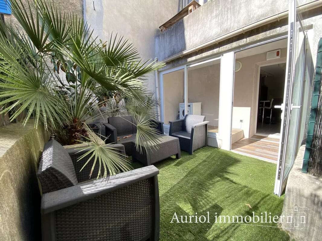 Appartement à AURIOL