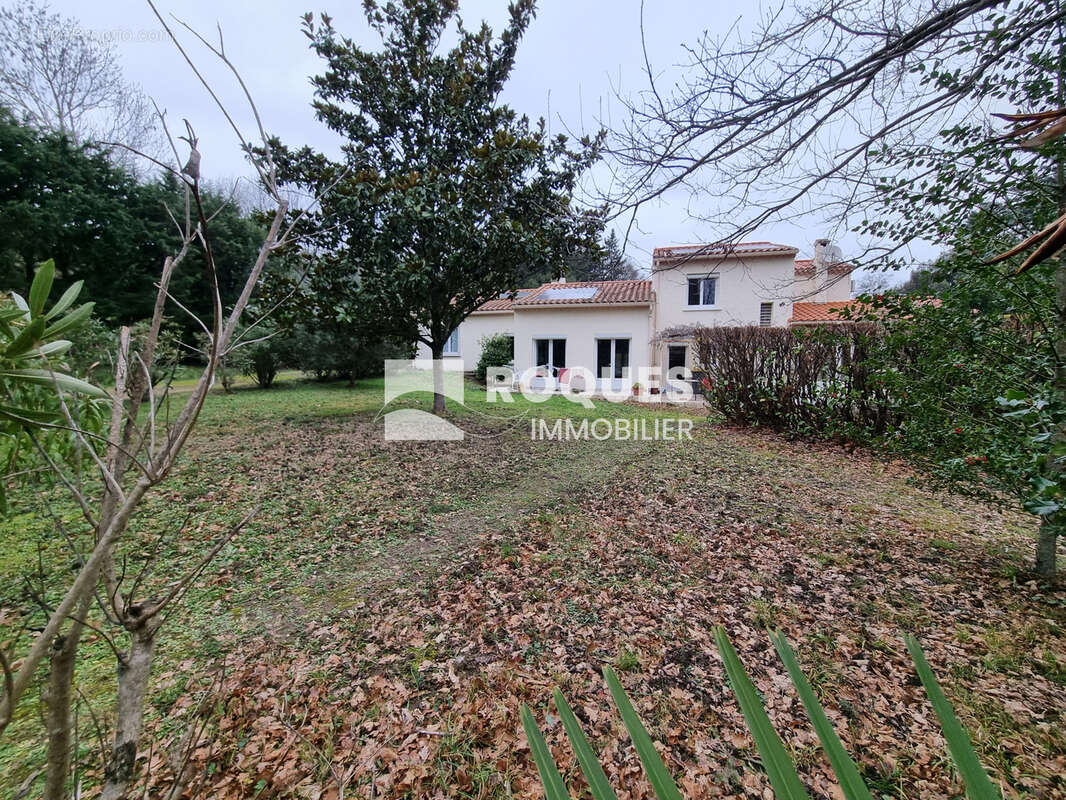 Maison à LAMALOU-LES-BAINS