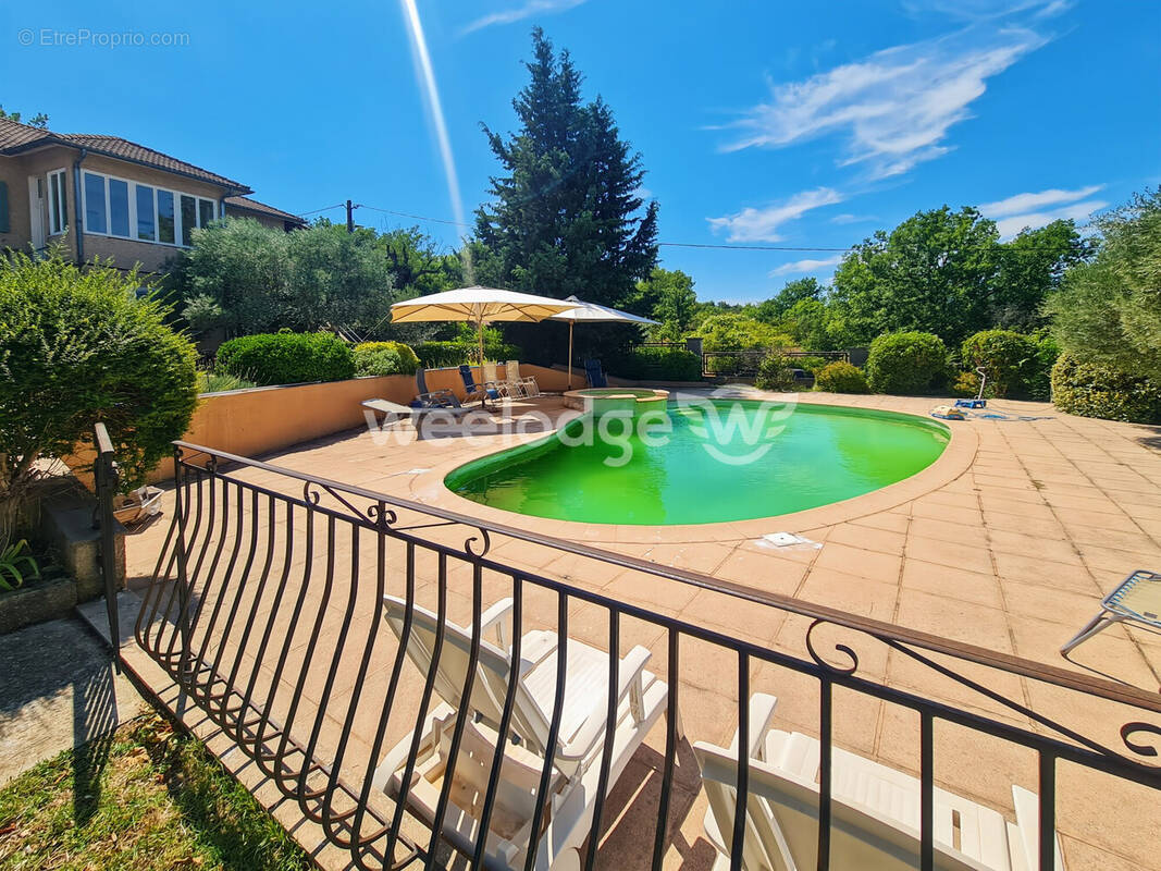 Maison à ALLEMAGNE-EN-PROVENCE