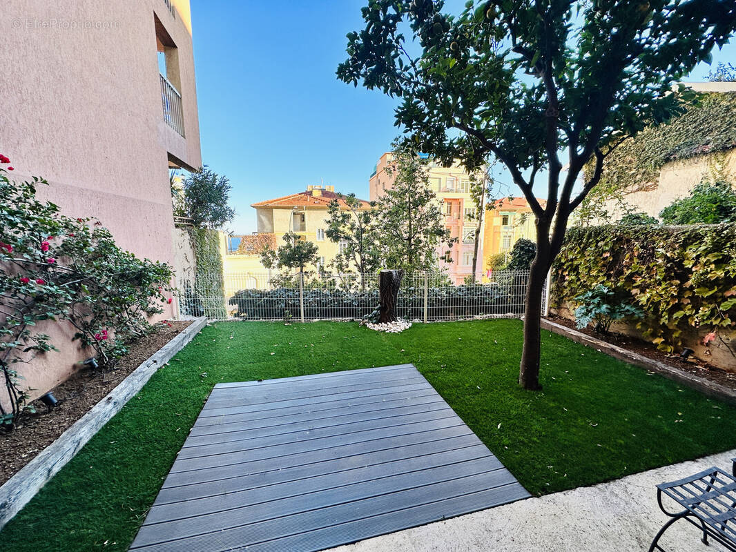 Appartement à BEAUSOLEIL