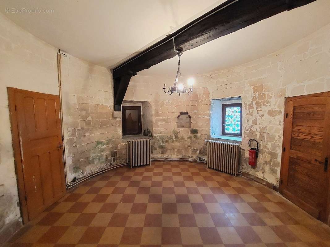 Maison à BRUAY-LA-BUISSIERE