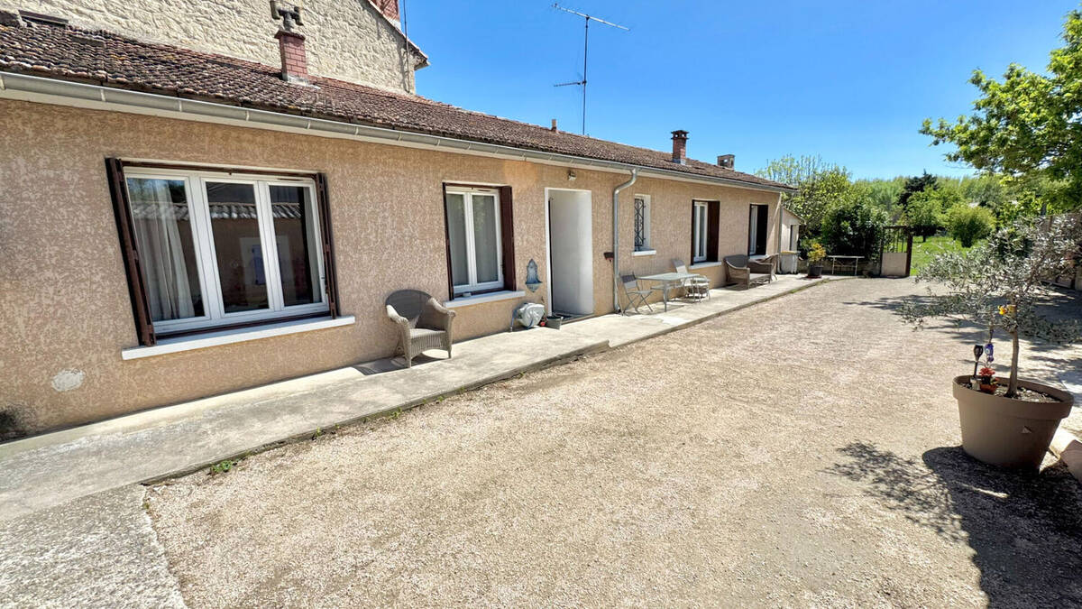 Maison à SARRIANS