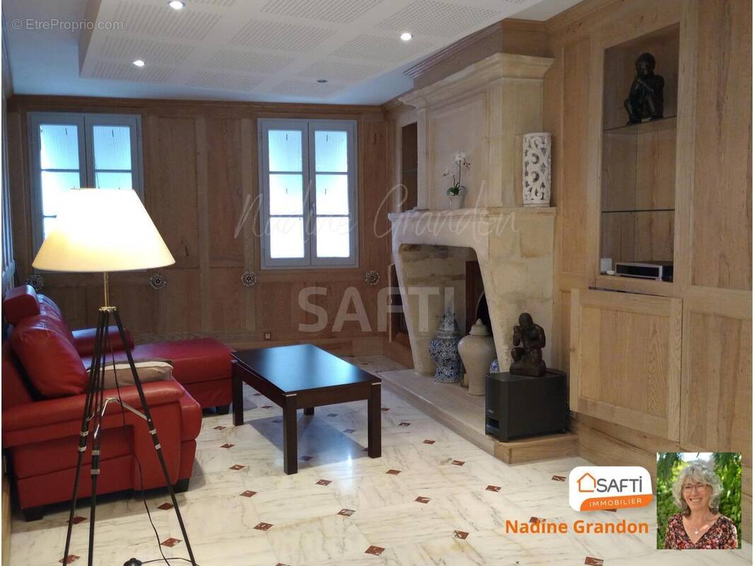 Photo 1 - Maison à BARBEZIEUX-SAINT-HILAIRE