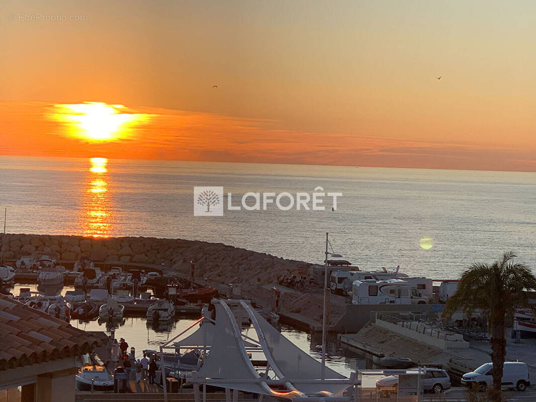 Appartement à SIX-FOURS-LES-PLAGES