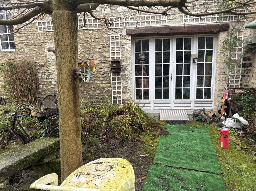 Maison à SERAINCOURT