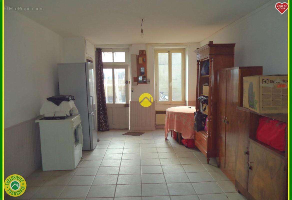 Maison à NEUVY-SUR-BARANGEON