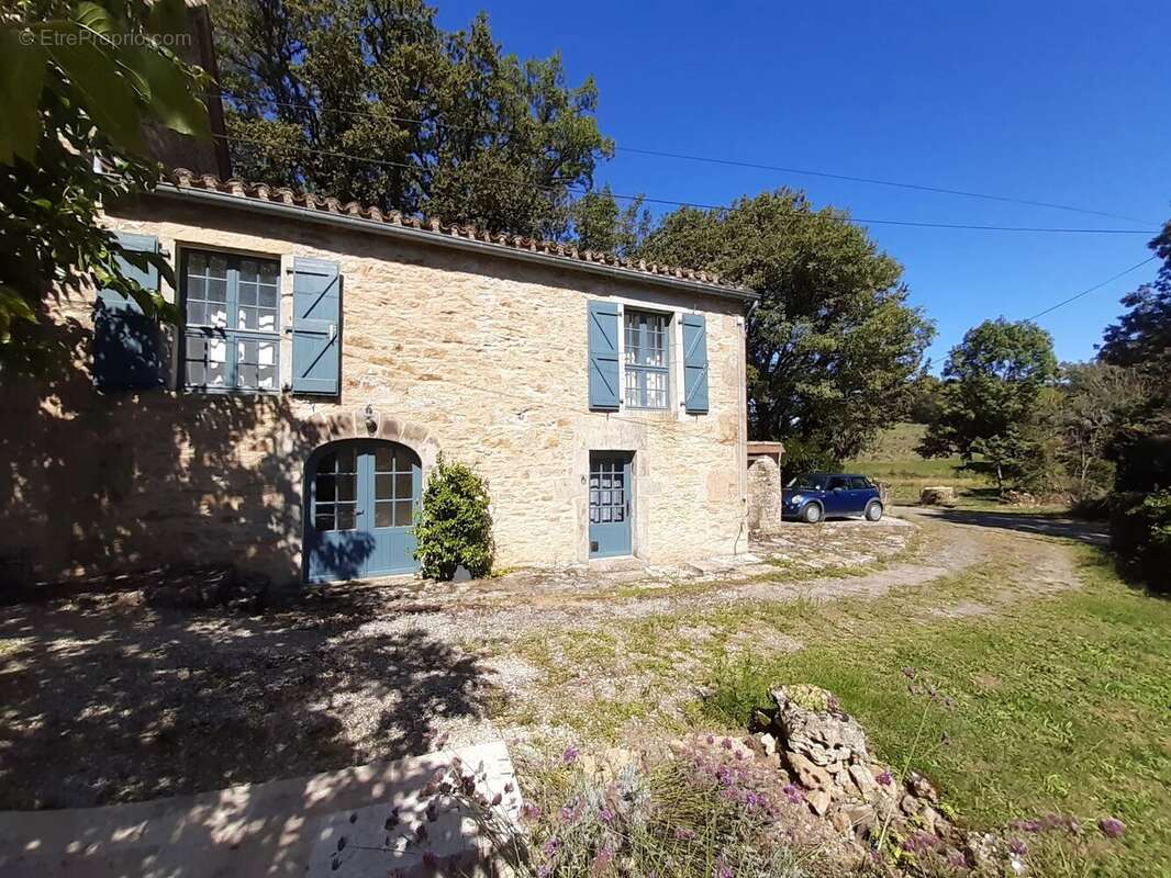 Maison à GINALS