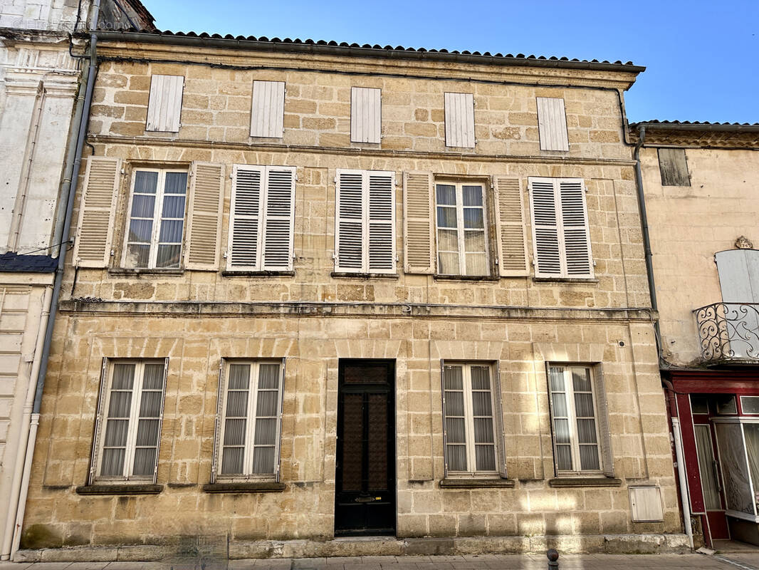 Maison à SAINTE-FOY-LA-GRANDE