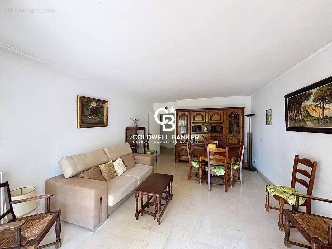 Appartement à SAINT-RAPHAEL