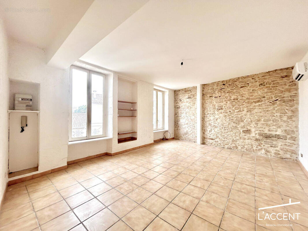 Appartement à NIMES