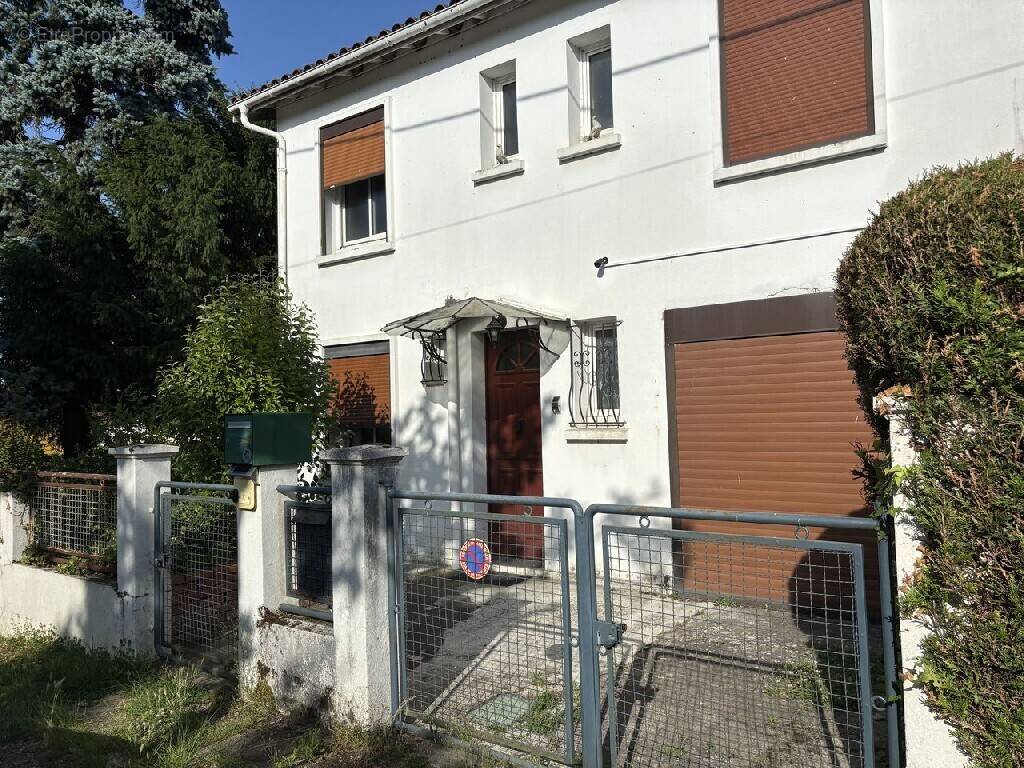 Maison à MIRAMONT-DE-GUYENNE