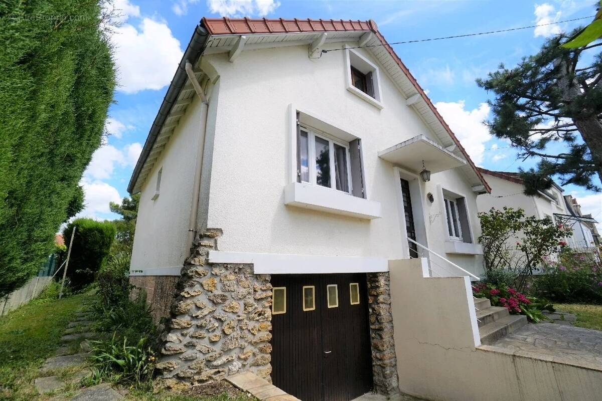 Maison à AULNAY-SOUS-BOIS
