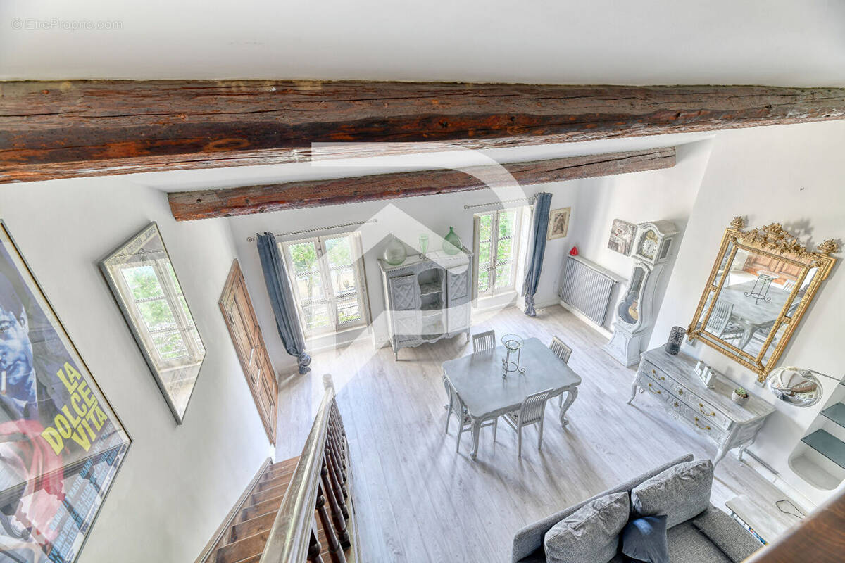 Appartement à NIMES