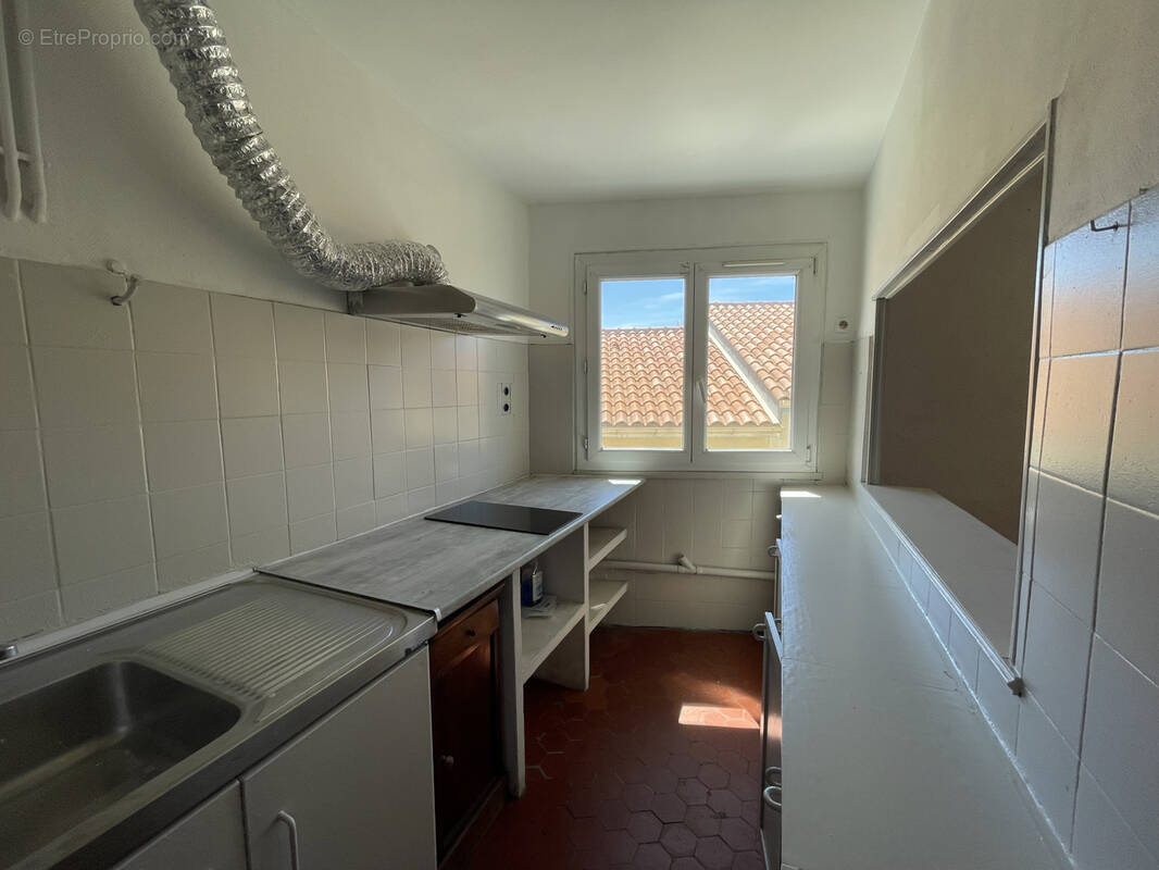 Appartement à MARSEILLE-2E