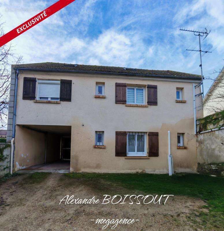 Appartement à ECQUEVILLY