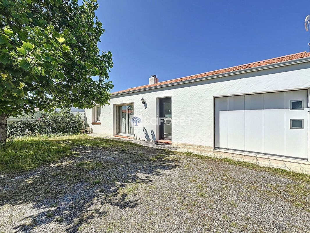 Maison à NOTRE-DAME-DE-RIEZ