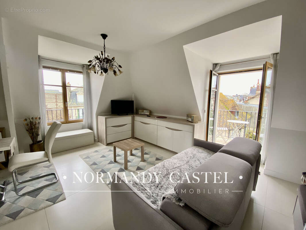 Appartement à DEAUVILLE
