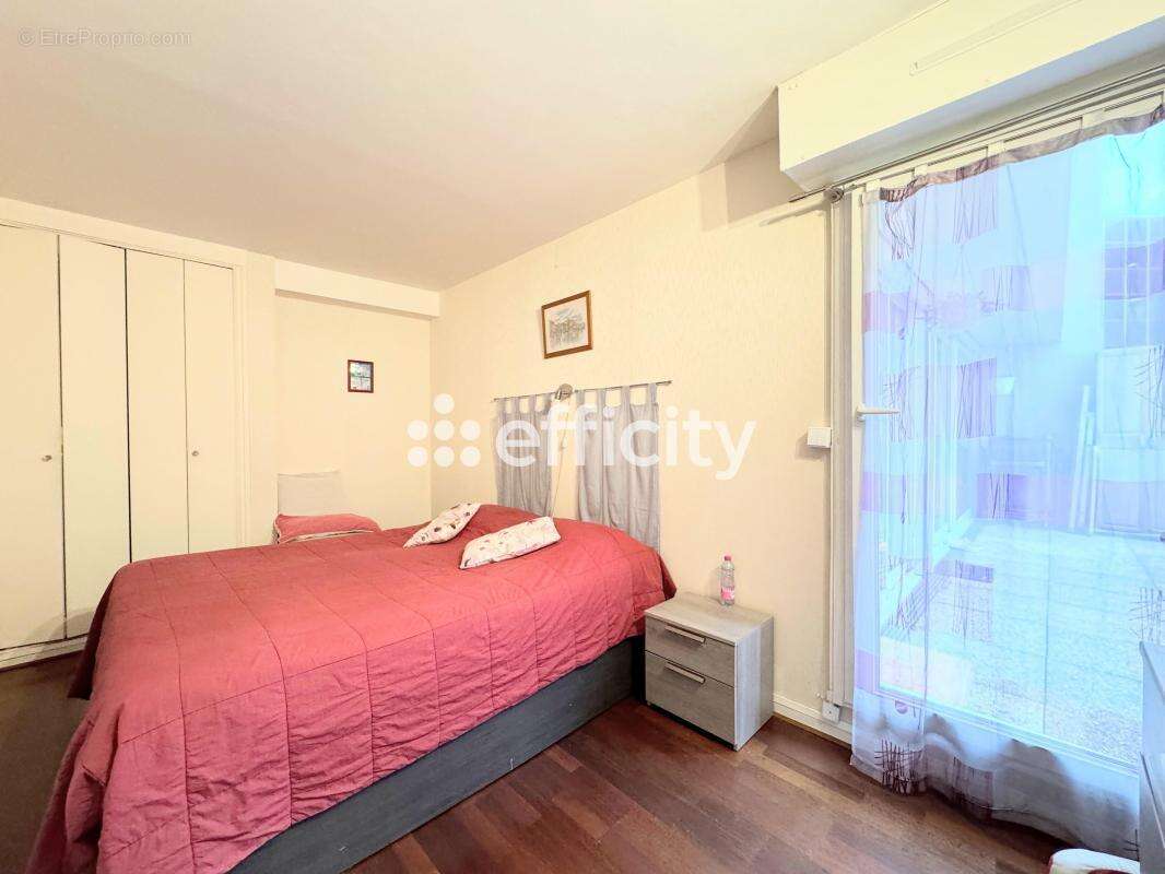 Appartement à MAISONS-ALFORT