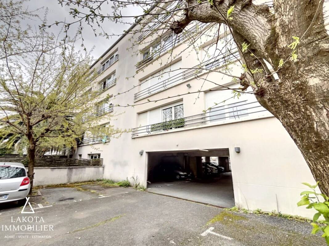 Appartement à BORDEAUX