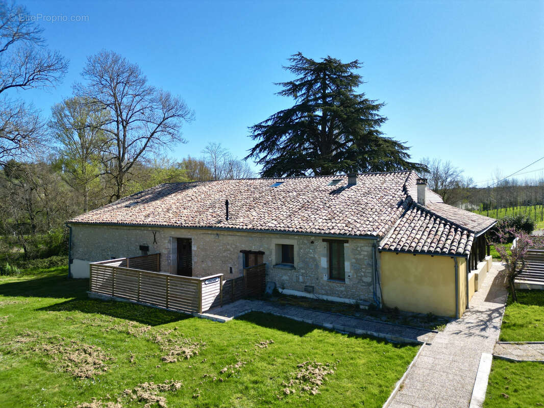 Maison à EYMET