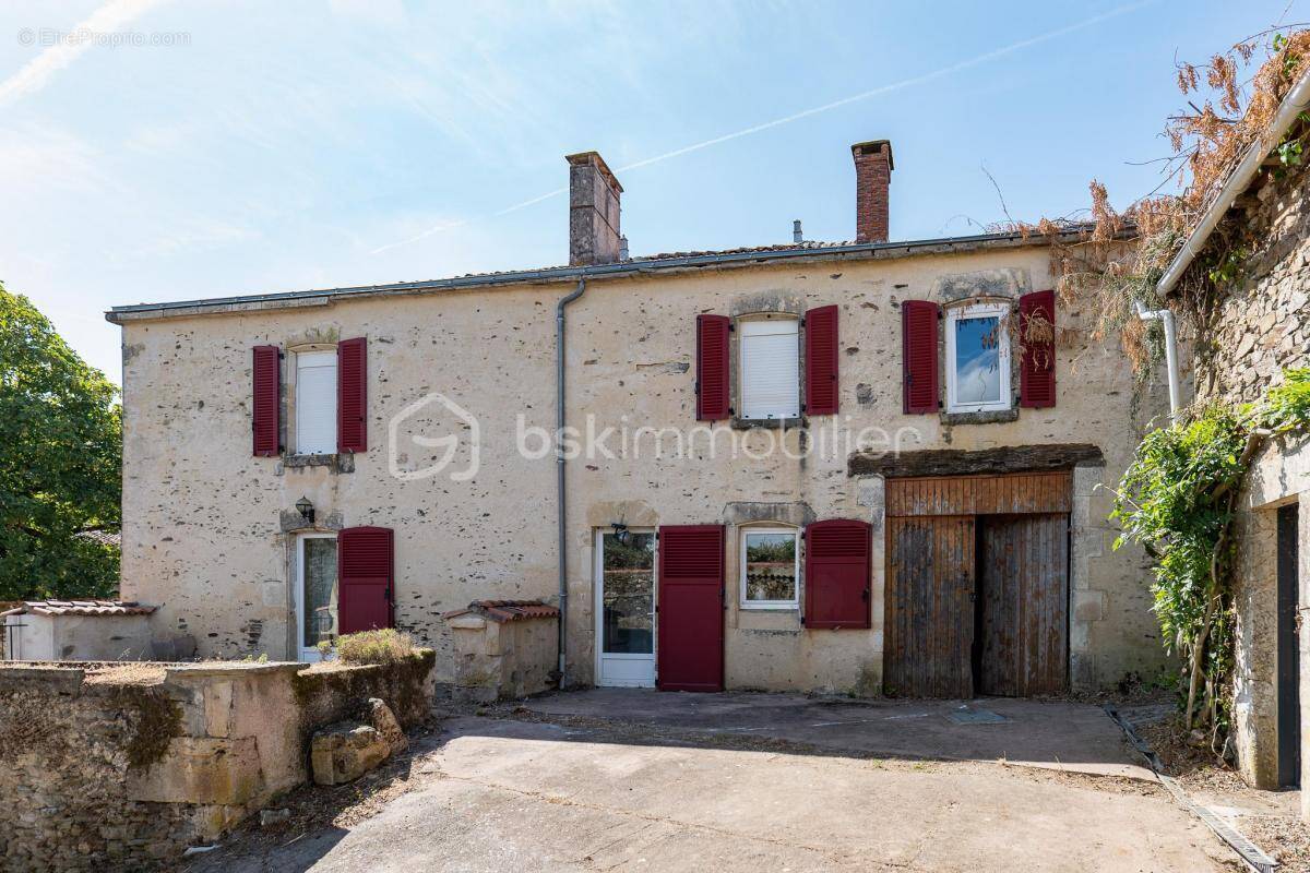 Maison à MOUILLERON-EN-PAREDS