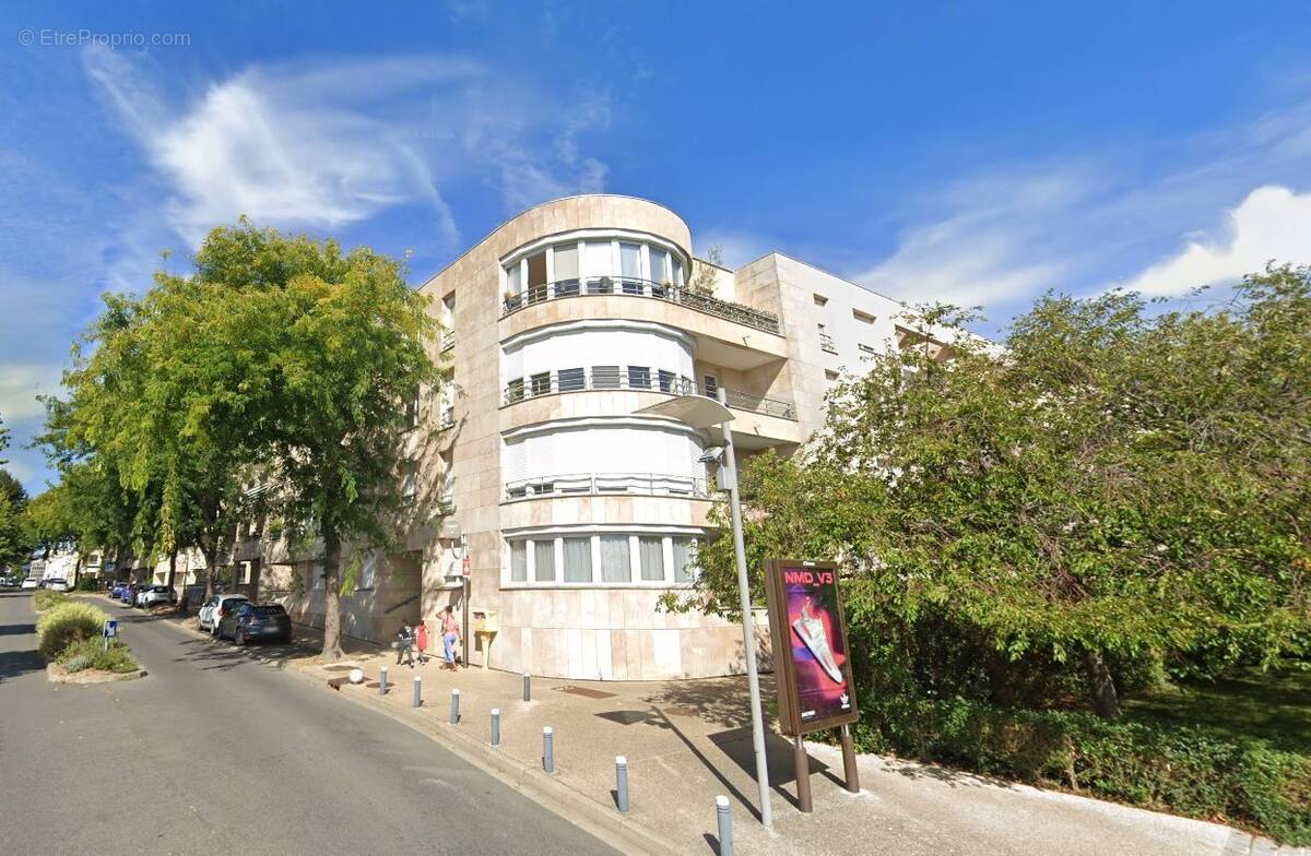 Appartement à CHATENAY-MALABRY