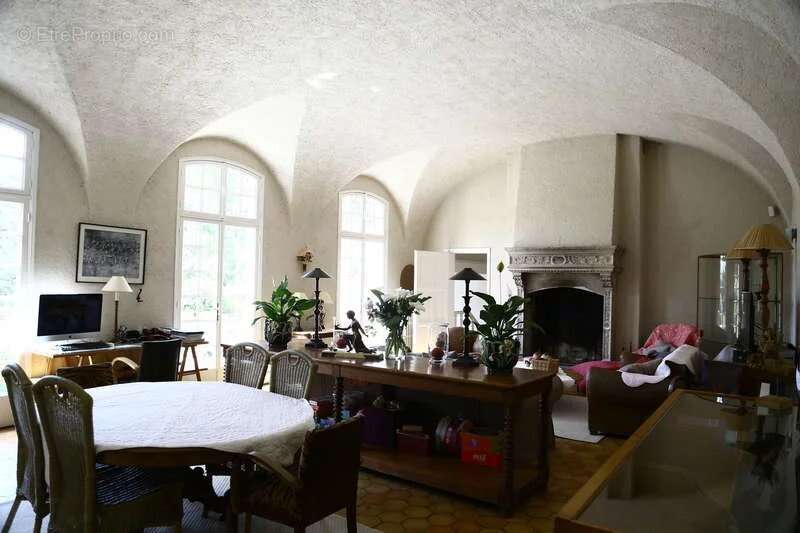 Maison à PUYLAURENS