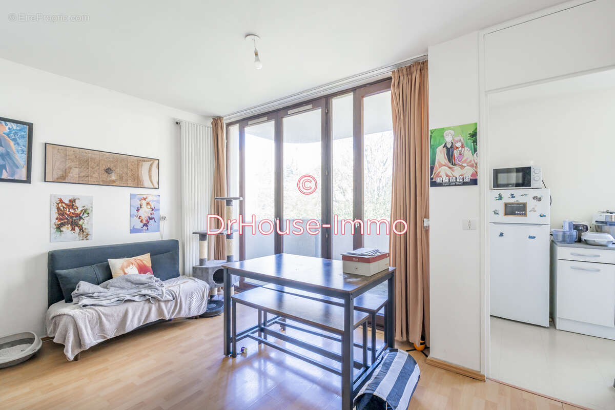 Appartement à ELANCOURT