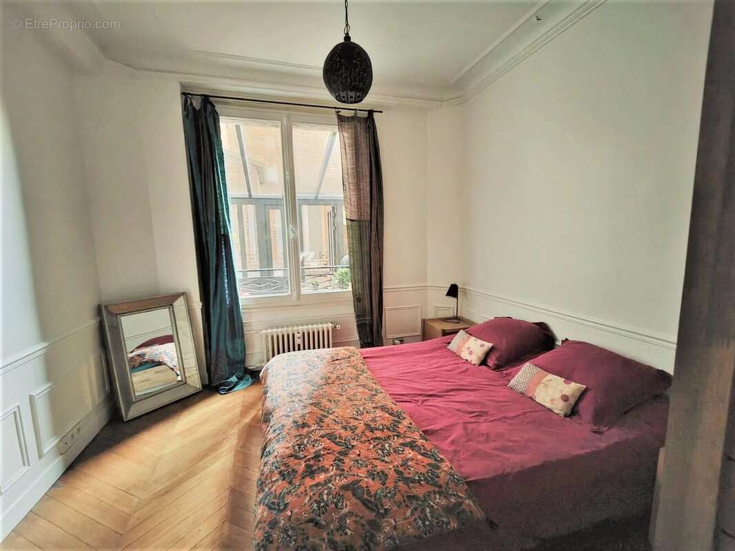 Appartement à PARIS-19E