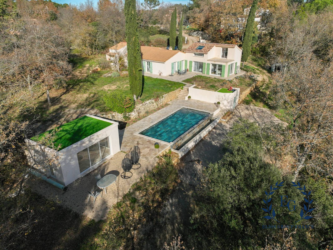 Maison à BRAS