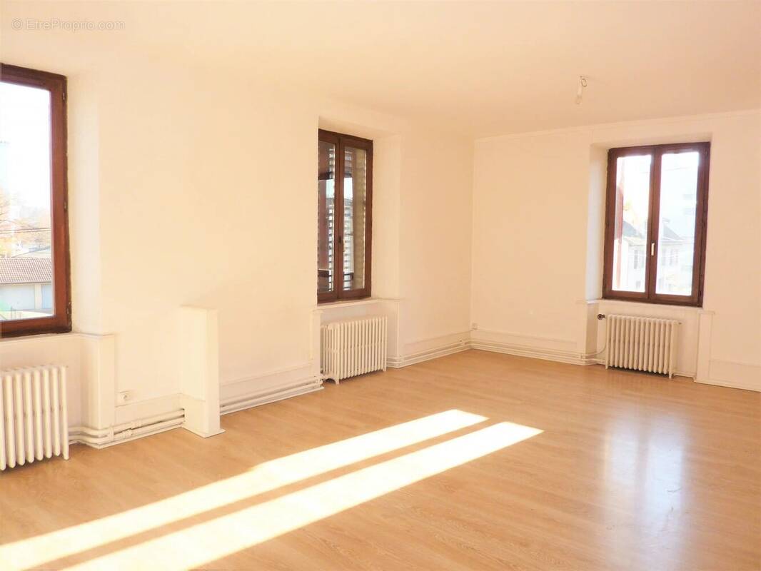 Appartement à AUDINCOURT