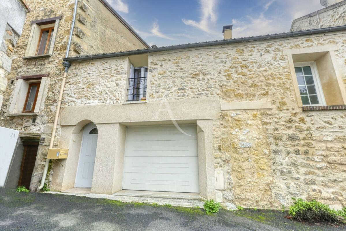 Maison à ERAGNY