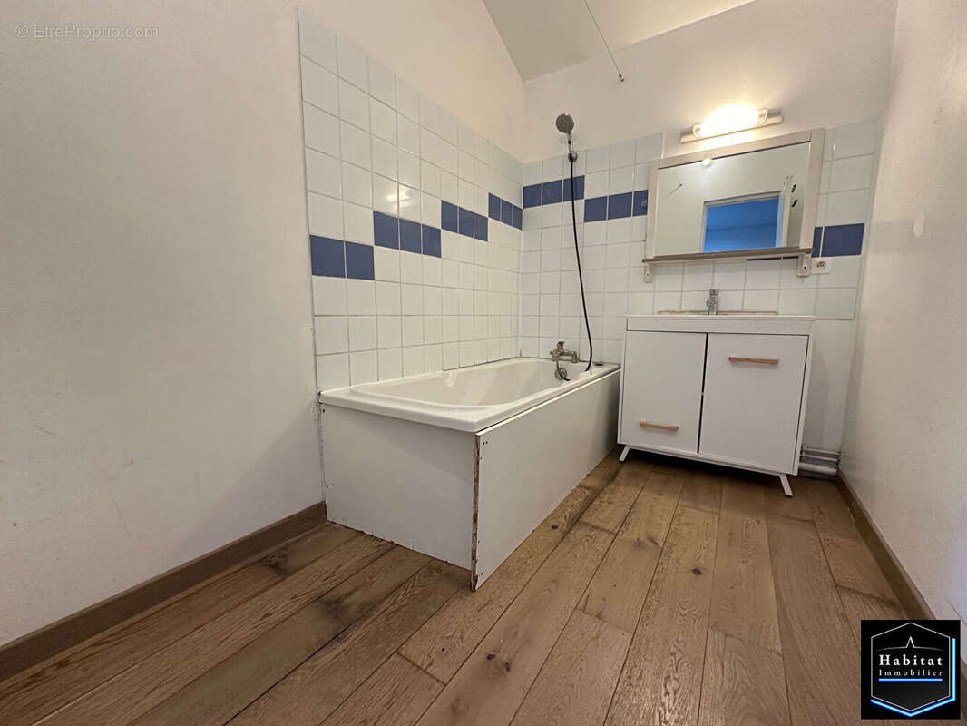 Appartement à LE PLESSIS-BELLEVILLE