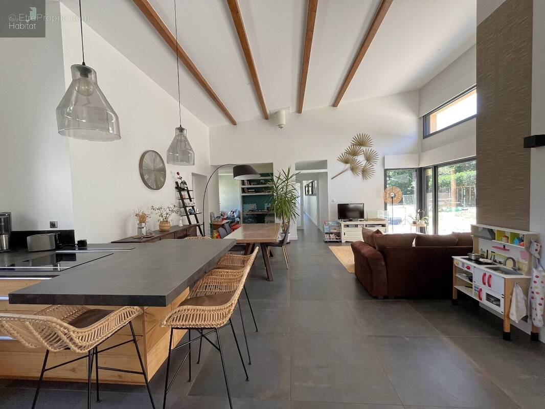 Maison à LA LOUBIERE