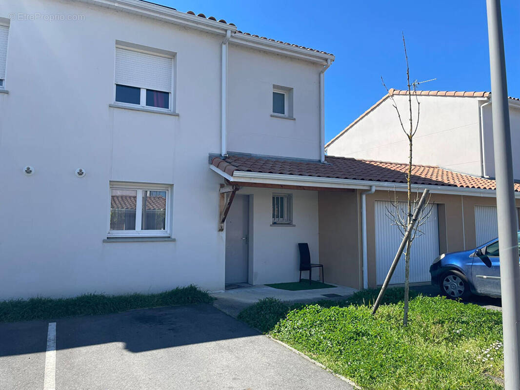 Maison à VILLENEUVE-TOLOSANE