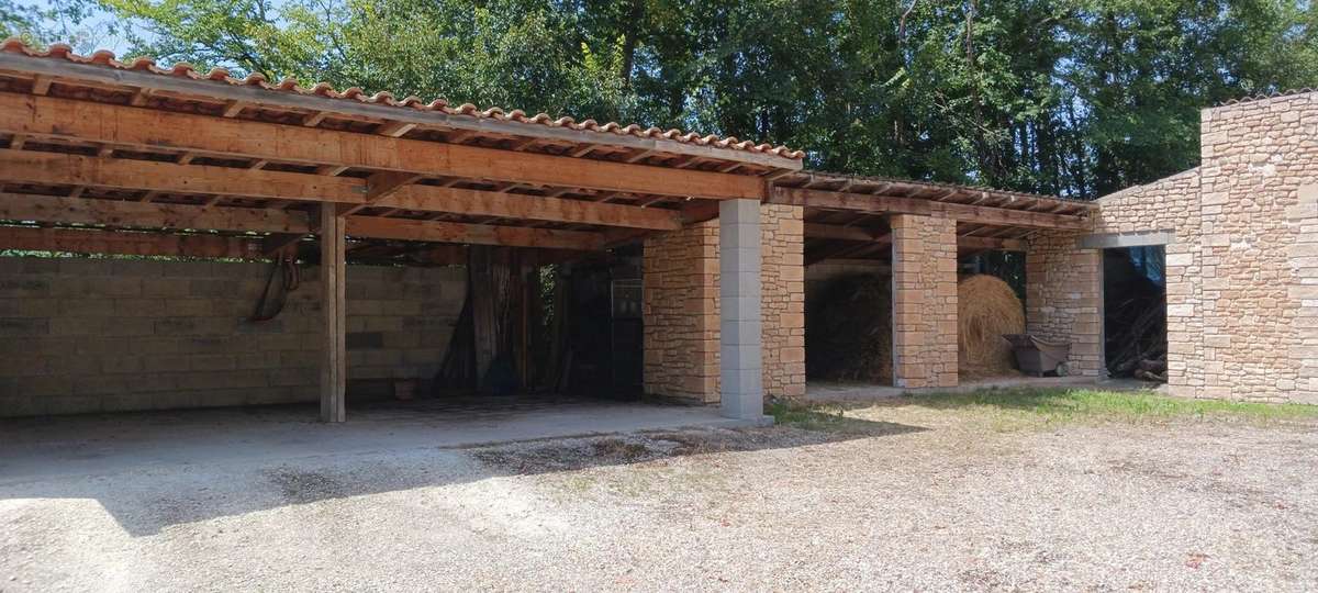 Maison à ISSIGEAC