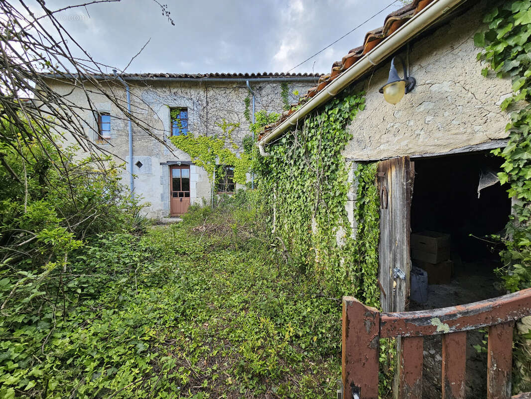 Maison à SAINT-SEVERIN