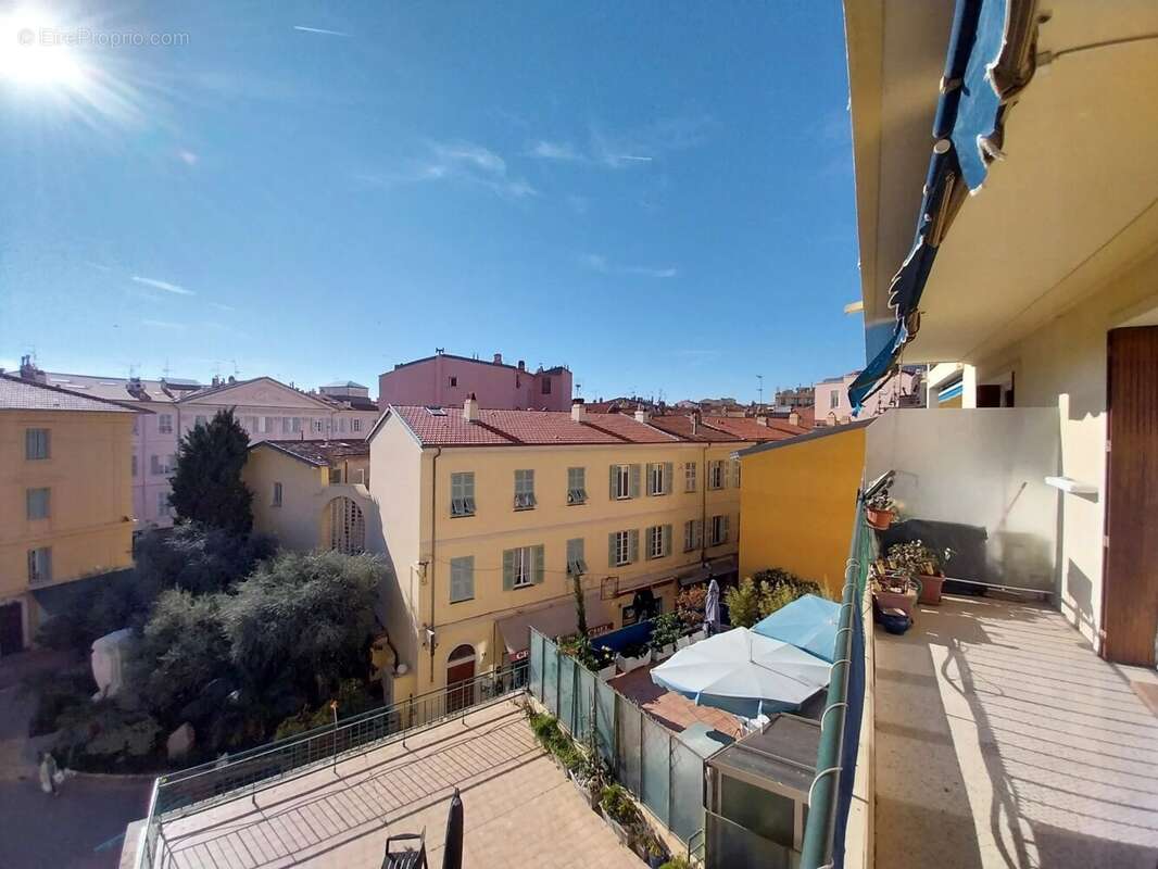 Appartement à MENTON
