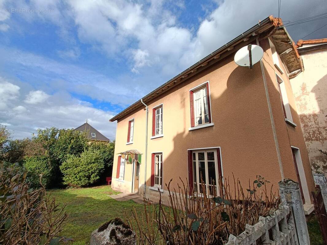 Photo 1 - Maison à CHAUFFAILLES