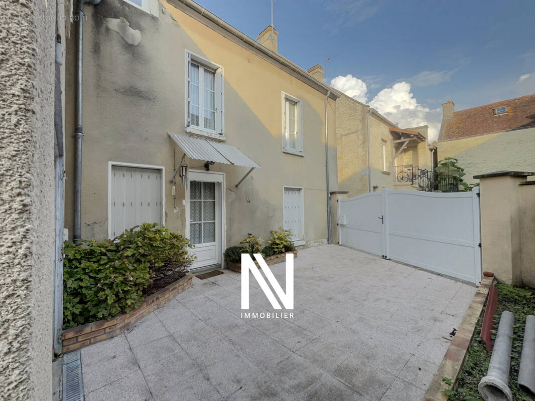Maison à HERMANVILLE-SUR-MER
