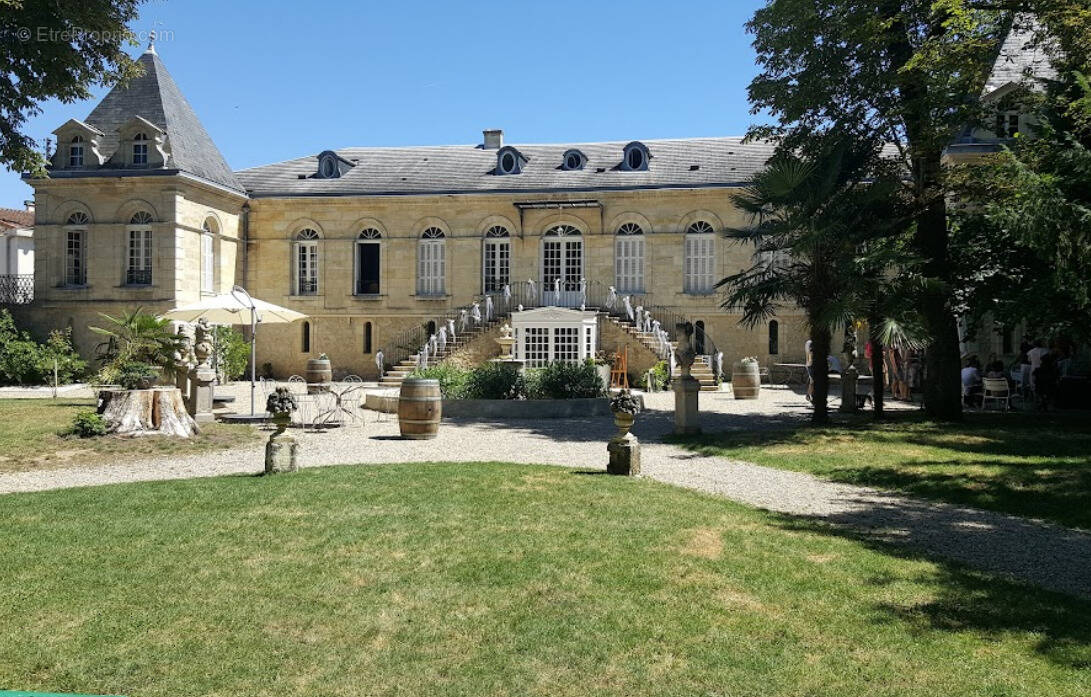 Maison à PORTETS