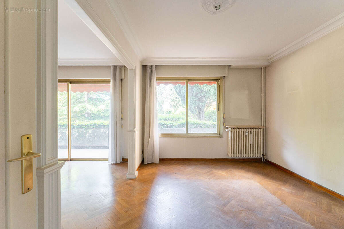 Appartement à MARSEILLE-12E