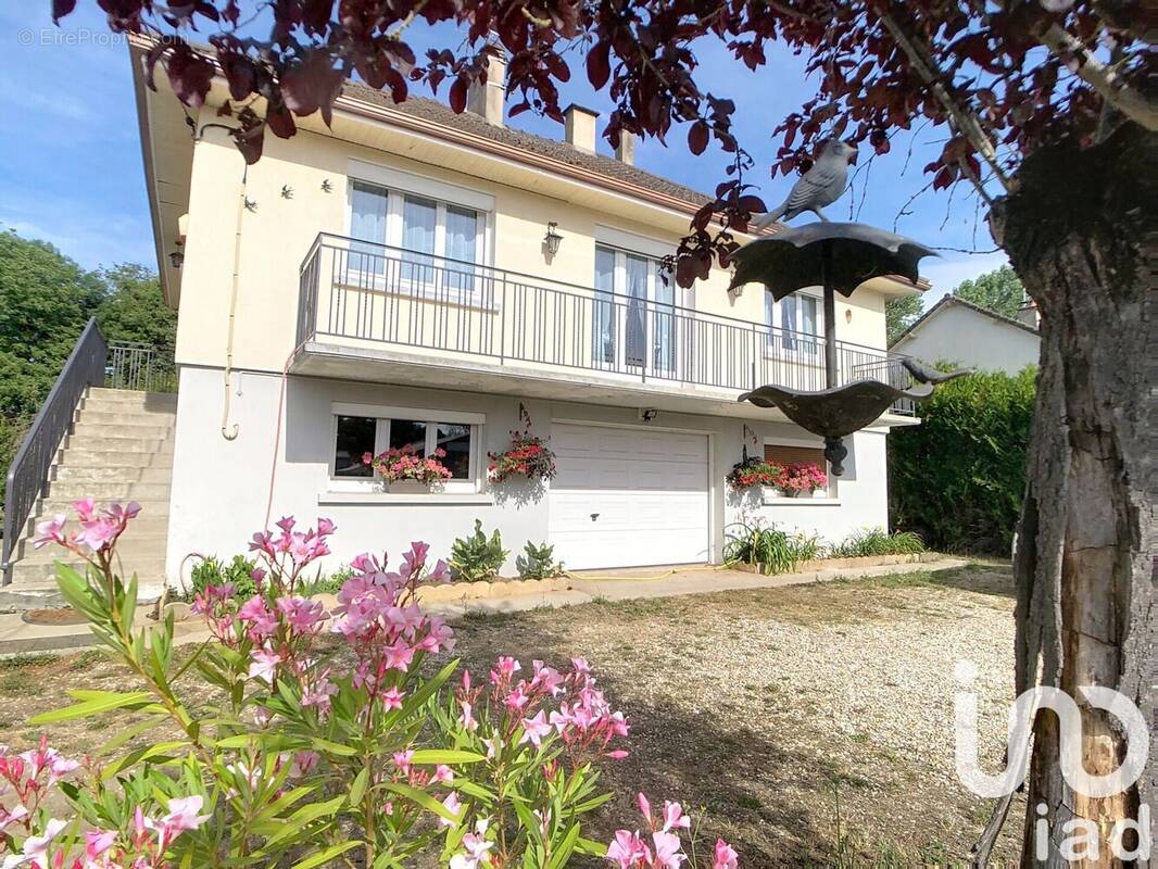 Photo 1 - Maison à CHARNY