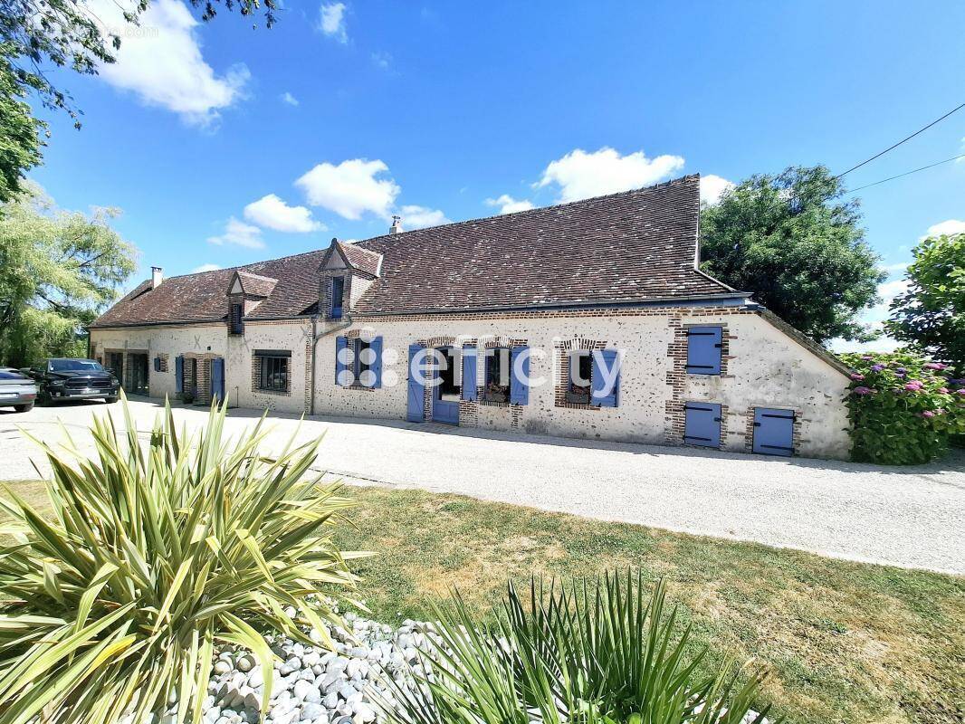 Maison à LA LOUPE