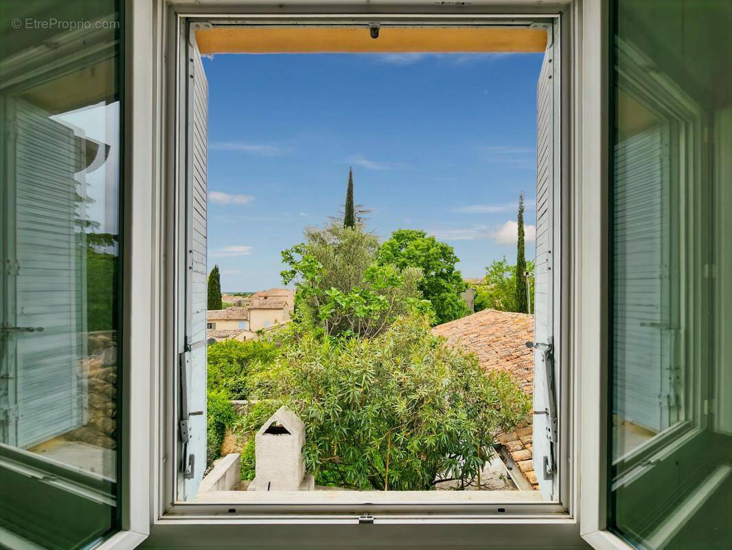 Maison à UZES