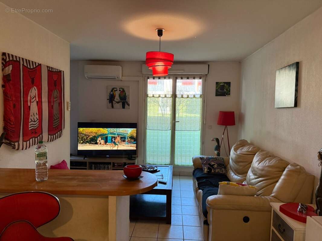 Appartement à MAUGUIO