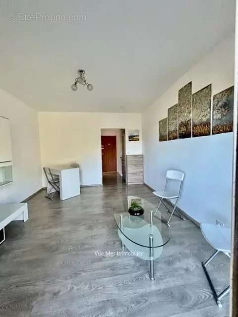 Appartement à PEYMEINADE