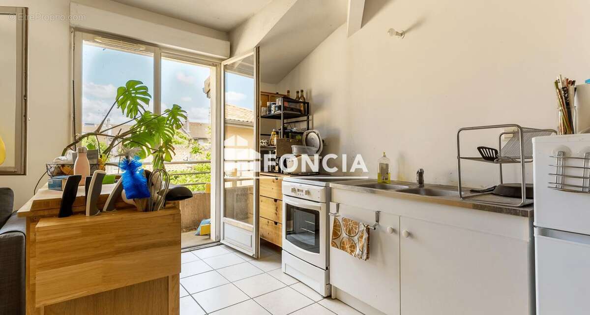 Appartement à BOURG-LES-VALENCE
