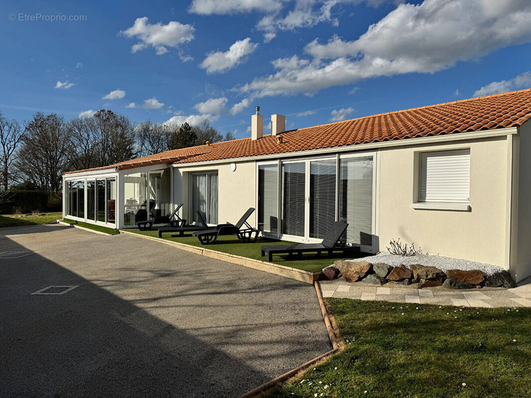 Maison à LANDERONDE