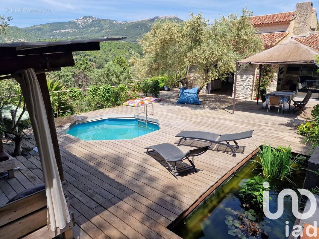 Photo 1 - Maison à TOULON